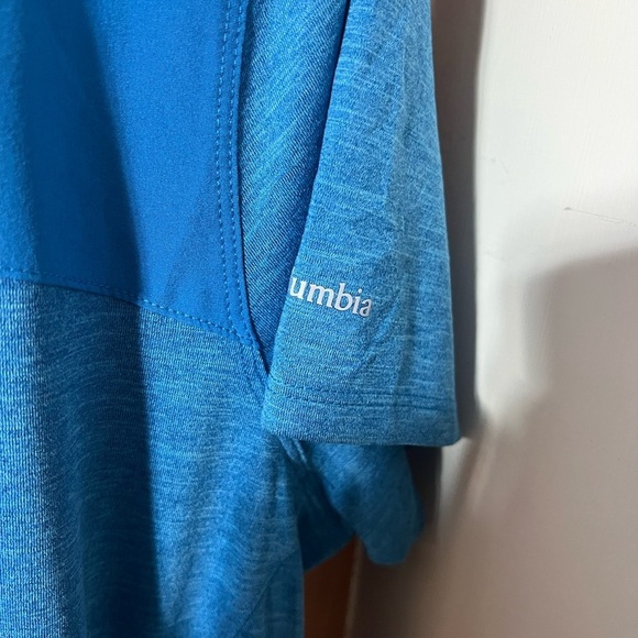 Columbia Woman’s Place To Place  Dress in Dark Pool.Light Jersey knit  Size XL - Picture 2 of 7